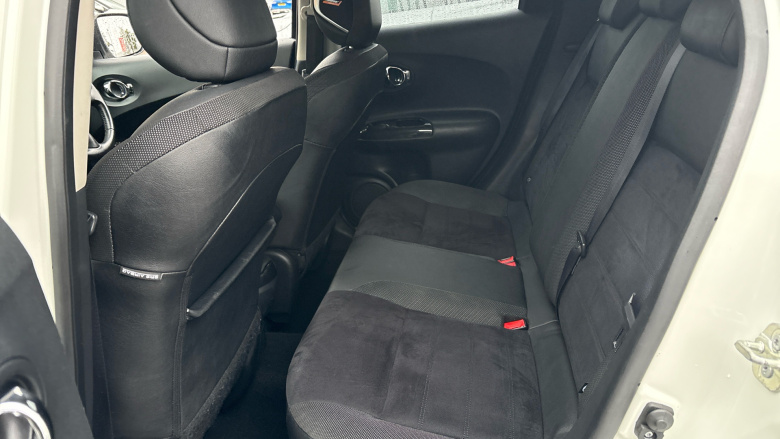 Nissan Juke 1.6 [112] Bose Personal Edition 5dr Petrol Hatchback